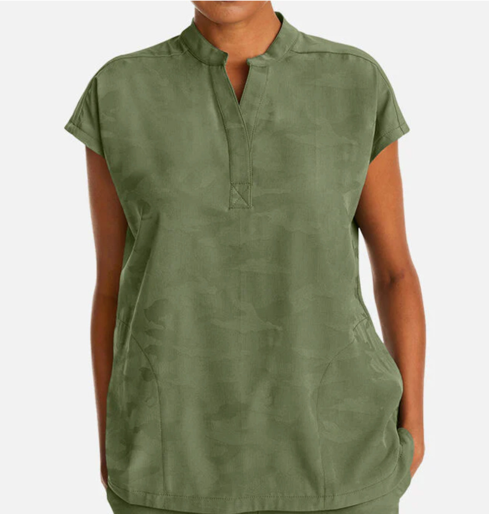 Healing Hands Scrub Top Women's XS Green Camo Journey Mandarin Collar 2352